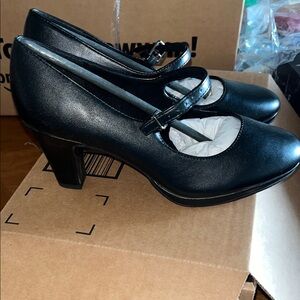 Brand new Elegant Black Mary Jane Heels